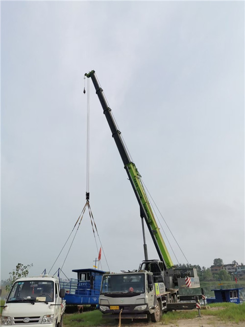 乐业县桥梁建设吊装案例